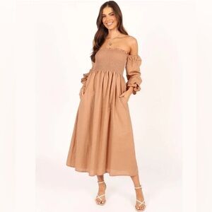 Petal & Pup Tan Smocked Gabriella Dress (Size 6)
